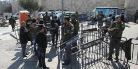 قوات الاحتلال تمنع المصلين من الدخول للمسجد الاقصى