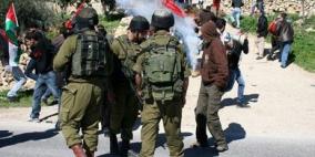 الاحتلال يقمع مسيرة المعصرة ويمنعها من الوصول الى الجدار