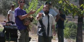 مستوطنون يقطعون 100 شجرة في يانون بمحافظة نابلس