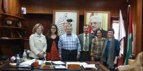 الشكعة يبحث آفاق التعاون مع أساتذة من جامعة ليل الفرنسية