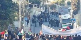 الاحتلال يعتدي على مسيرات بالقدس تطالب باسترداد جثامين الشهداء
