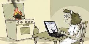 وراء كل طبخة  محروقه امراة  قاعدة على الفيس بوك