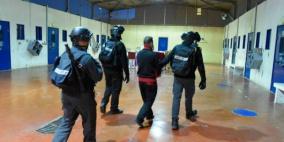 الاحتلال يقر سلسلة إجراءات ضد الاسرى بينها وقف الفصل التنظيمي