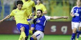 بالصور.. حالات إغماء بين مشجعي الهلال عقب فوز النصر