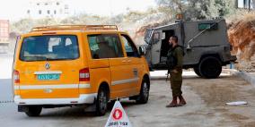 الاحتلال يعيق حركة المواطنين على حاجز عسكري غرب جنين