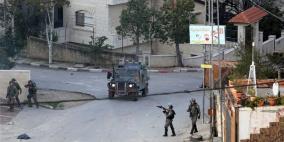 الاحتلال يقتحم بيتونيا ويستولي على تسجيلات الكاميرات