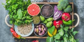 هل يضر النظام الغذائي النباتي الأعصاب؟