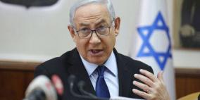 نتنياهو في قفص الاتهام: انطلاق محاكمة رئيس الحكومة الإسرائيلي 