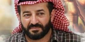 نقل الأسير المضرب ماهر الأخرس إلى المستشفى لتردي وضعه الصحي