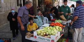 سوق الفلاحين.. أيادي الخير تمتد للعطاء