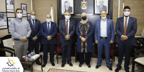 الإسلامي الفلسطيني يقدم كراسي كهربائية لذوي الاحتياجات الخاصة بالشراكة مع محافظة رام الله والبيرة