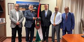  وفد من "القدس المفتوحة" يزور سفارتي دولة فلسطين في جمهوريتي الجزائر ومصر