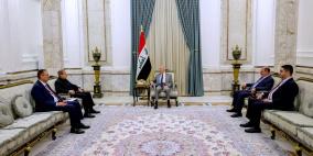 أبو ردينة يسلّم رسالة من الرئيس إلى نظيره العراقي