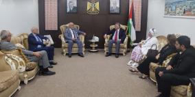 السفير حزوري القنصل العام لدولة فلسطين يستقبل رئيس نادي سفراء السلام والانسانية النعيمي