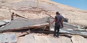 القدس: الاحتلال يهجر تجمعا بدويا في الخان الأحمر