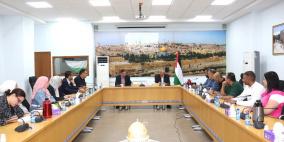 مجلس تنظيم قطاع الكهرباء يعقد ورشة توعوية في وزارة الصناعة لبحث تحديات الطاقة ودعم القطاع الصناعي