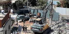 خاص| الاحتلال يوزع 30 إخطار هدم في العيسوية والزعيم تمهيدًا لتنفيذ مشروع “E1”