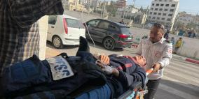 بالصور: إصابة مسعفين وصحفيين في هجوم للمستوطنين في بيتا