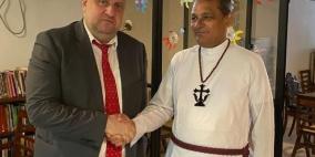 السفير الطري يطلع رئيس أساقفة الكنيسة الإنجيلكية في سريلانكا على آخر التطورات السياسية