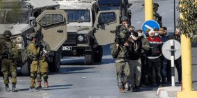 الاحتلال يقتحم نابلس ويعتقل شابا بعد محاصرة منزل