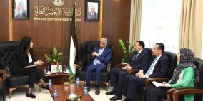 برهم يبحث مع سفيرة فلسطين الجديدة في العراق سبل التعاون لخدمة التعليم
