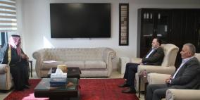 د. زياد الميمي يطّلع على واقع ثَبْرة ويناقش حلولًا عاجلة لتحسين خدمة المياه في واد الرحال"