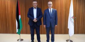 رئيس لجنة الانتخابات يستقبل قائد جهاز الارتباط العسكري لبحث التحضير للانتخابات المحلية 2026