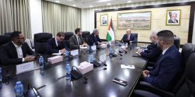 مصطفى يبحث مع المبعوث الأوروبي لعملية السلام المستجدات السياسية والأوضاع الميدانية