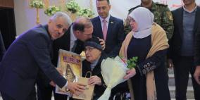 كميل وبرهم يكرمان المعلمين المتقاعدين الأسبق سناً في محافظة طولكرم