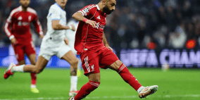 بعد غياب أكثر من شهر.. سلوت يعلّق على عودة صلاح