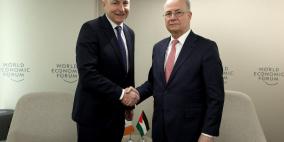 مصطفى يبحث مع نظيره الإيرلندي تطورات الأوضاع في فلسطين