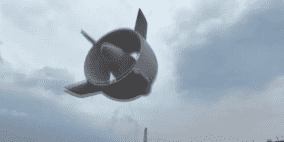 الصين تجري أول اختبار ناجح لمحطة طاقة طائرة