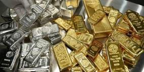 بعد ارتفاع تاريخي.. انهيار قياسي في اسعار الذهب والفضة