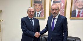 الشيخ والصفدي يبحثان الأوضاع الإنسانية في غزة