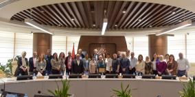 بلدية رام الله تطلق اسم "مدرسة جانيت ميخائيل" تكريمًا لمسيرتها