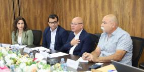 دائرة شؤون اللاجئين تعقد الاجتماع الأول للجنة التوجيهية لمشروع التدخلات الاستراتيجية لتحسين خدمات المياه والصرف الصحي