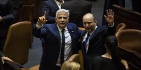 بينيت ولبيد يتّحدان بحزب واحد لخوض الانتخابات العامة