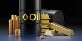 أسعار النفط تواصل الارتفاع والذهب يتعافى