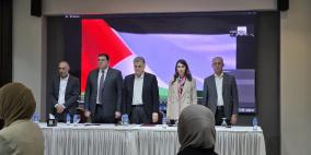 بالصور| توقيع مدونة سلوك لسائقي المركبات العمومية لتنظيم قطاع النقل وتعزيز جودة الخدمة