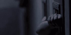 بحث عن الأشباح التي مازالت في الأعماق 