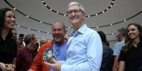 آبل تخطط لإطلاق هاتف آي فون بشاشة "OLED" بقياس 6.3 إنش