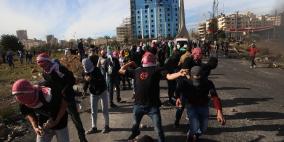 مواجهات بين طلاب جامعة بيرزيت وقوات الاحتلال على المدخل الشمالي لمدينة البيرة 