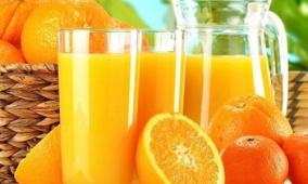 عصير فاكهة شائع يضبط ضغط الدم ويخفف الالتهابات