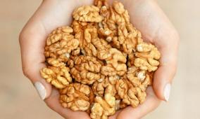 "أفضل المكسرات لصحة القلب: الجوز أم الفول السوداني؟"