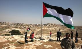 نحو وحدة وطنية شاملةتضمن للشعب الفلسطيني تحقيق تطلعاته بالحرية والاستقلال