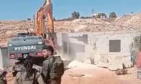 الاحتلال يهدم منزلين قيد الانشاء في يتما جنوب نابلس