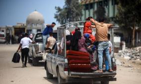 مئة ألف شخص فروا من لبنان باتجاه سوريا