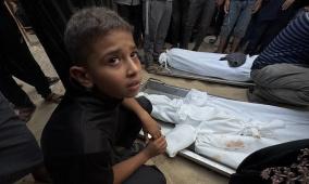 غزة: شهيدان أحدهما طفل إثر قصف الاحتلال مخيم النصيرات وحي الدرج