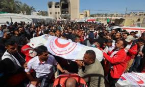 الهلال الأحمر: 29 شهيدا من طواقمنا منذ بدء الحرب على غزة