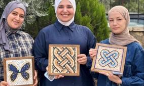 سوق الإبداع في نابلس وجنين: شابات فلسطينيات يطلقن مشاريعهن الأولى نحو التمكين الاقتصادي